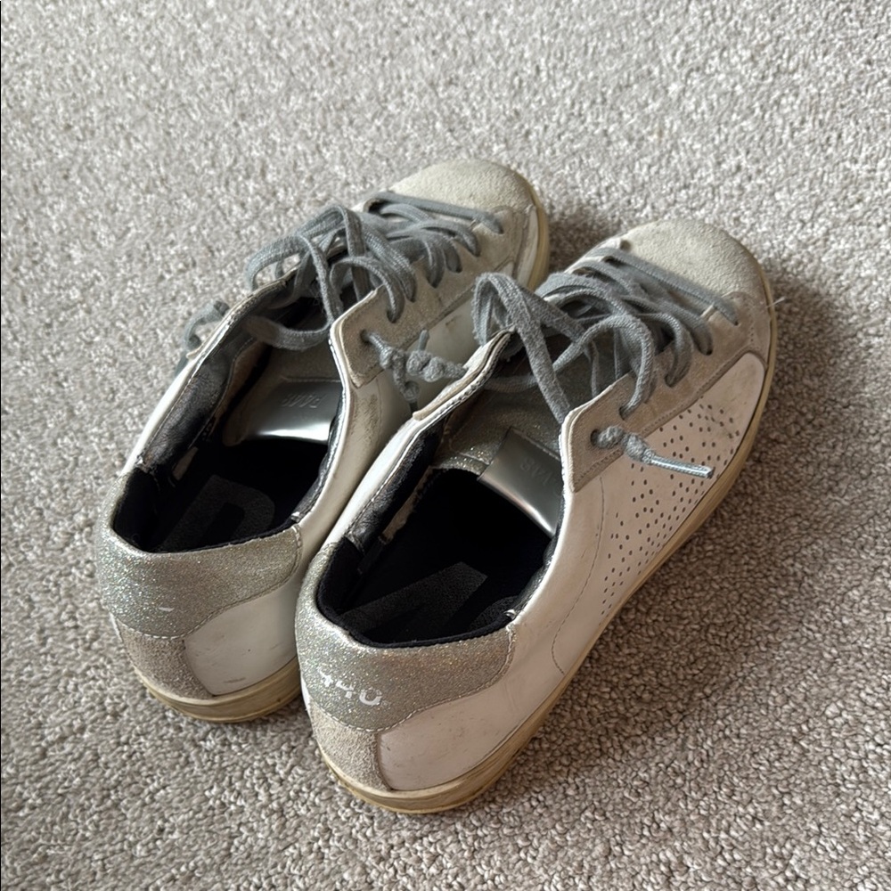 P448 Metallic Silver Sneakers - Picture 5 of 5